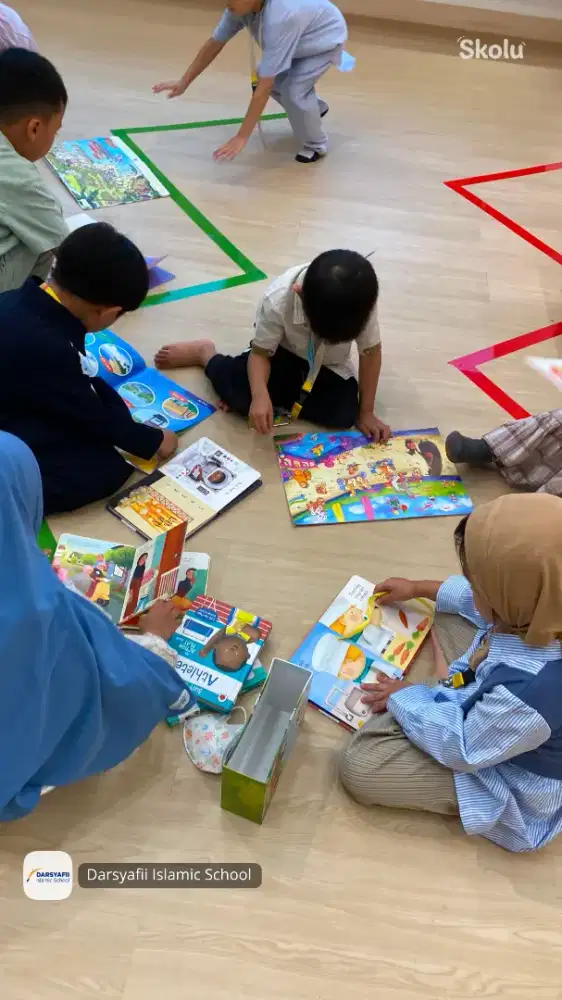 Dibutuhkan pengasuh daycare bulanan dan freelence