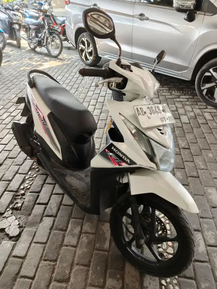 Honda beat th. 2014 plat AB sleman