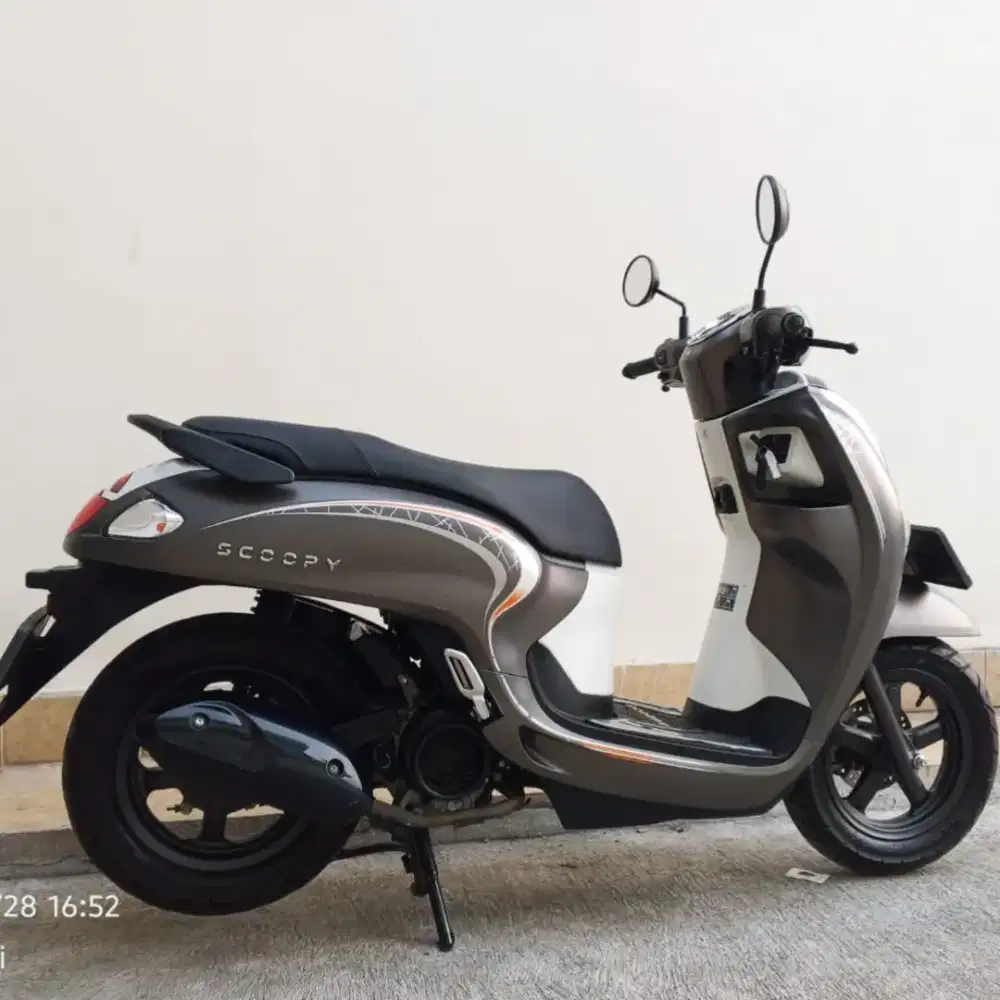HONDA NEW SCOOPY SPORTY TAHUN 2024 CASH / KREDIT MURAH DP MULAI 500