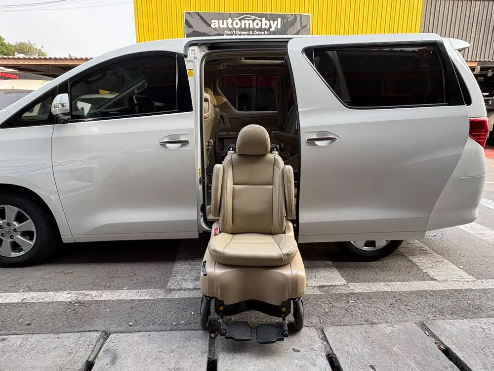 Alphard 2.4At Welcab (ada kursi roda) 2012/2012 facelift
