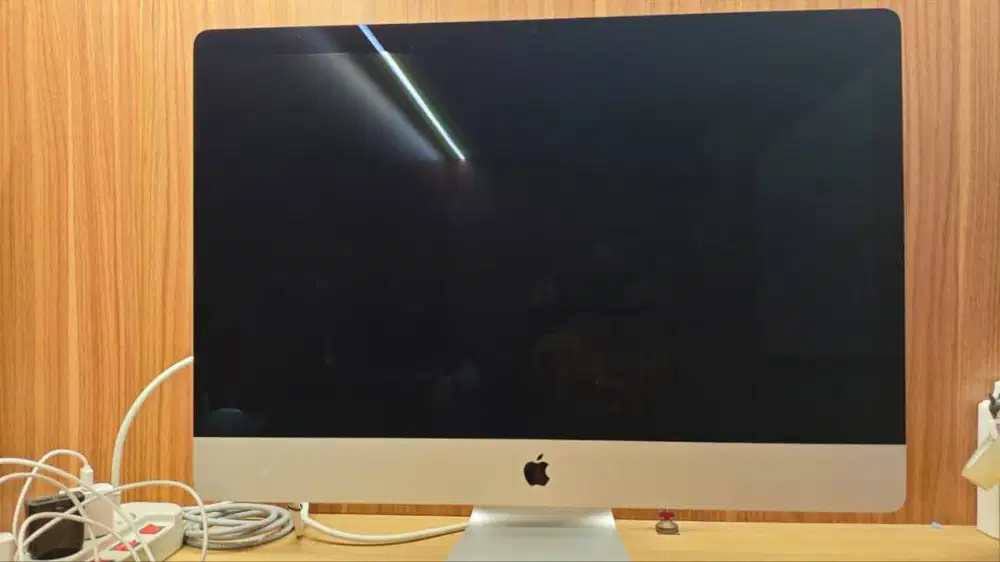 Apple iMac Retina 5K 27-inch Late 2015
