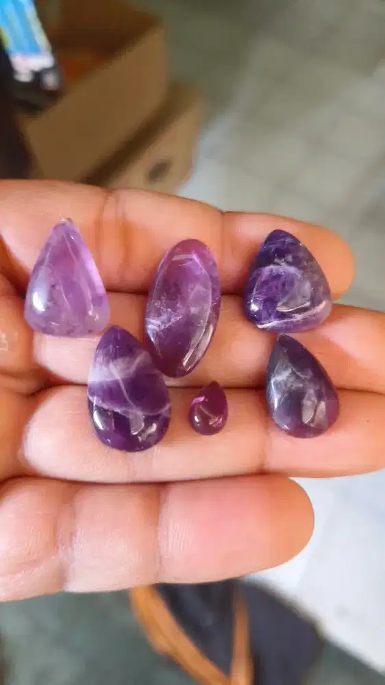 Natural ametys (kecubung ungu)