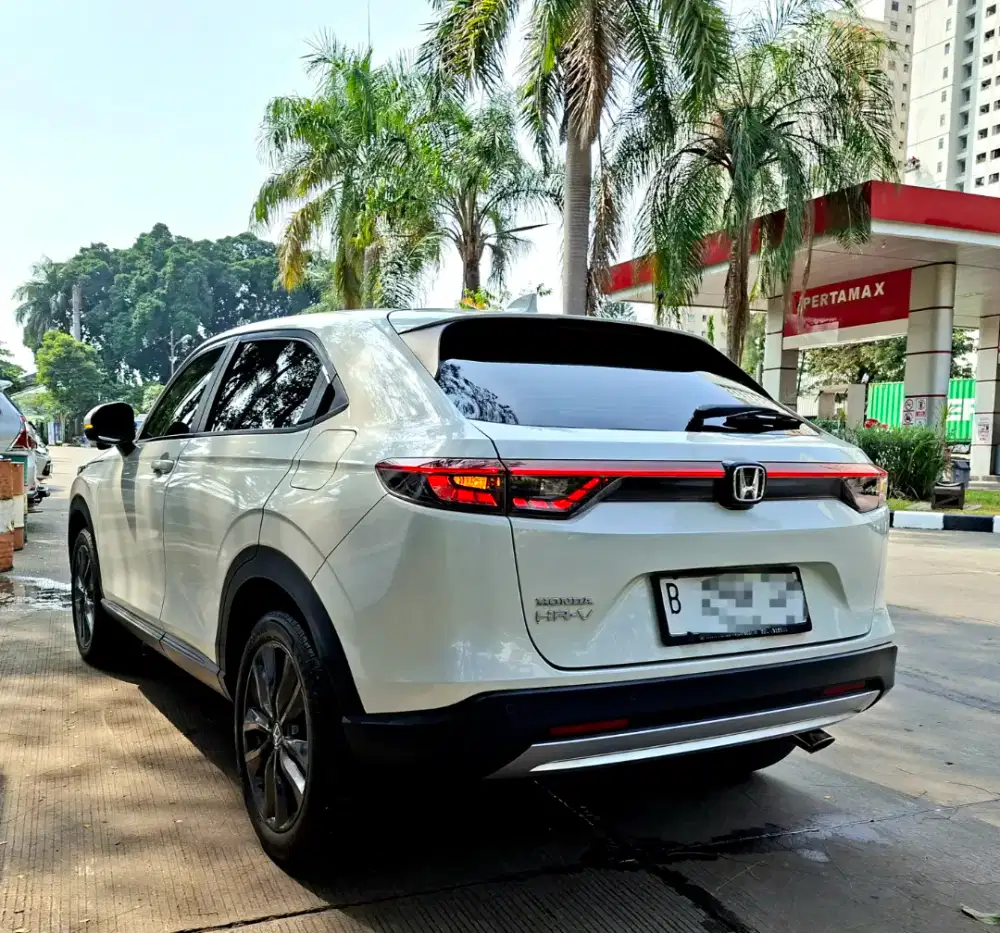 Panoramic roof ! Honda HRV SE panoramic  2023 AT