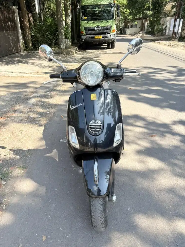 Vespa LX 150 injeksi 2v 2012