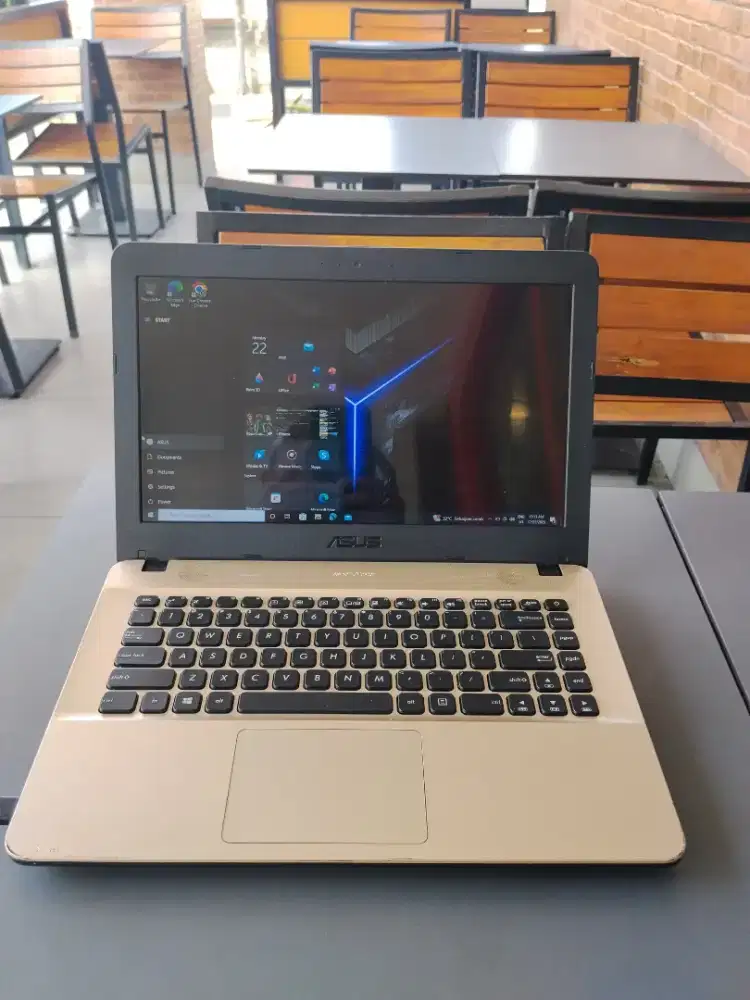 Laptop Asus masih bagus
