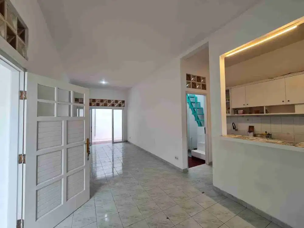 DIJUAL / DISEWAKAN RUMAH DURI KOSAMBI