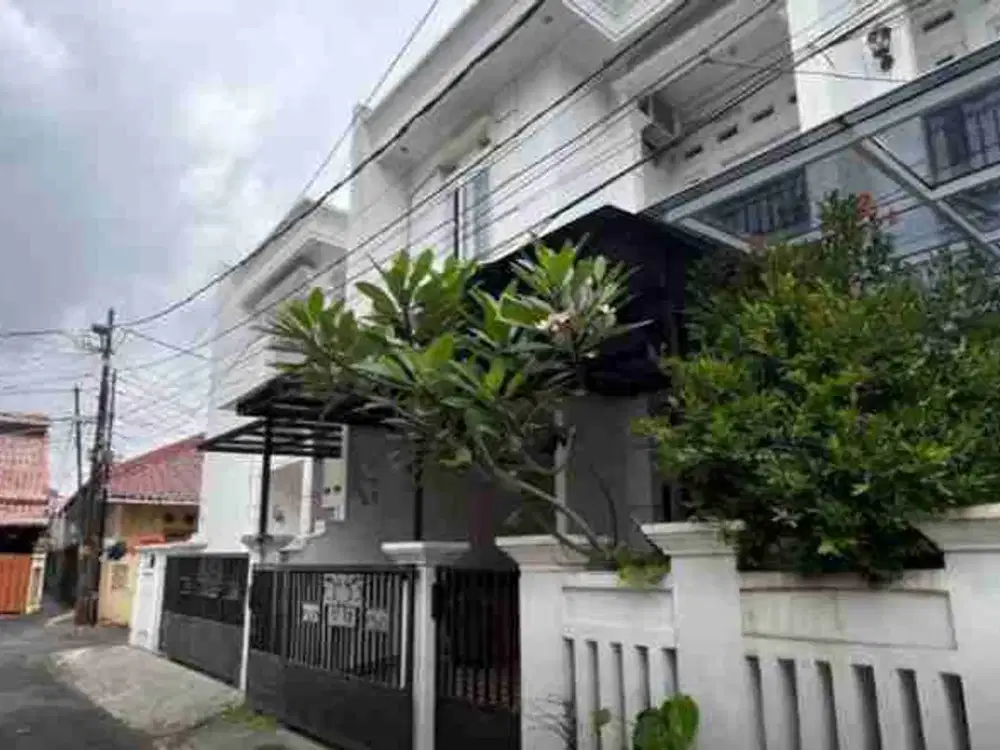DIJUAL CEPAT RUMAH DUREN SAWIT BANGUNAN MEWAH MODERN LOKASI NYAMAN STRATEGIS BEBAS BANJIR