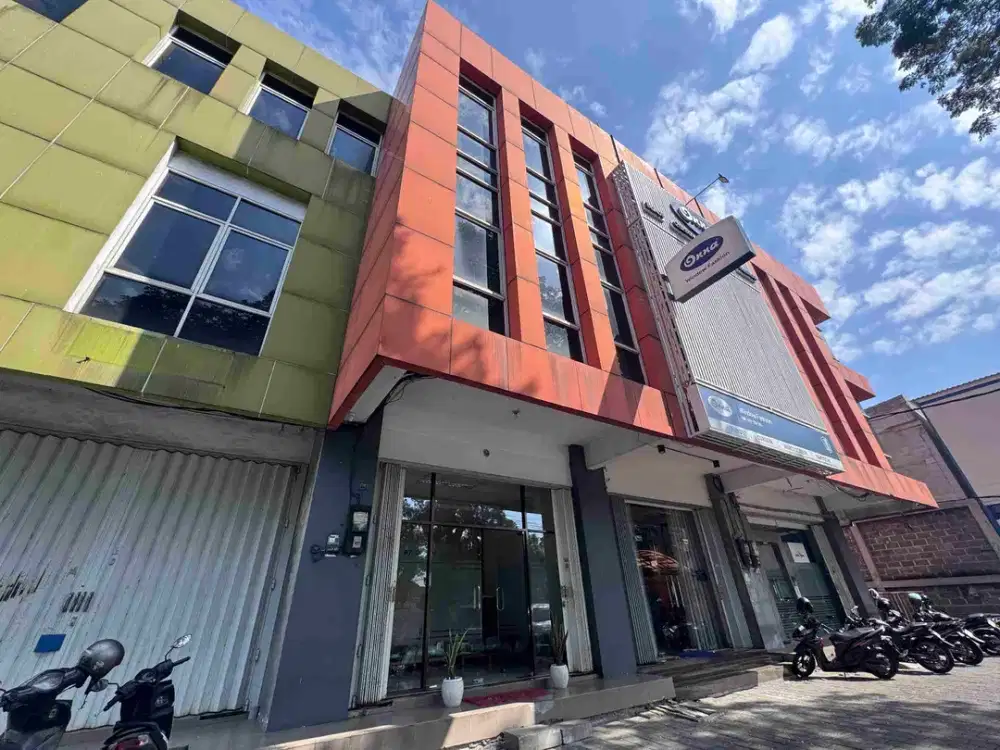 DIJUAL RUKO 3 LT TERAWAT SIAP HUNI DI RAYA MERR(Jln IR.Soekarno)