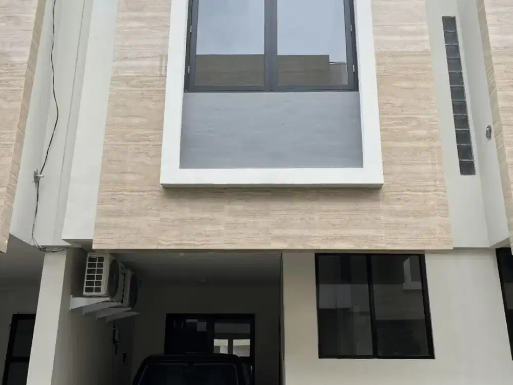Jual Cepat Rumah Strategis di Komplek Palm Garden Taman Surya Jakarta Barat Dekat Pasar Laris & Akses Tol