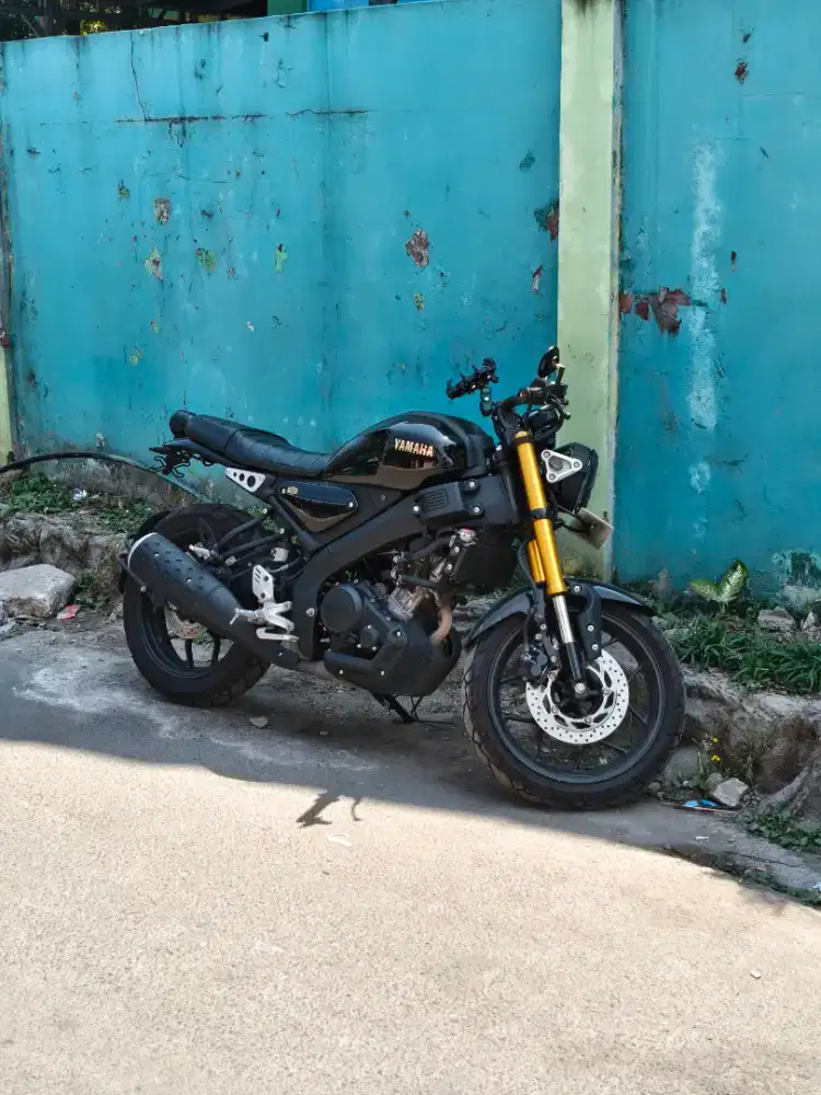 XSR 155 2025KM rendah