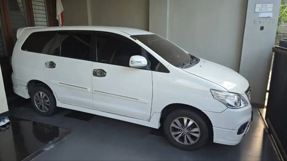 Toyota Kijang Innova G Lux 2.0 Matic 2014 Termurah