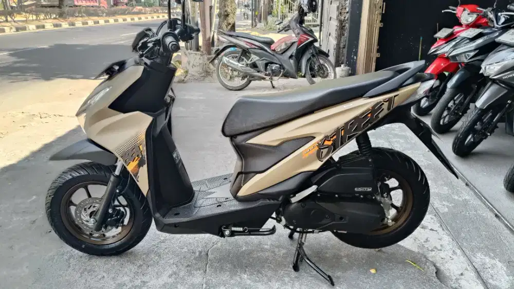 Honda New Beat Street 2024