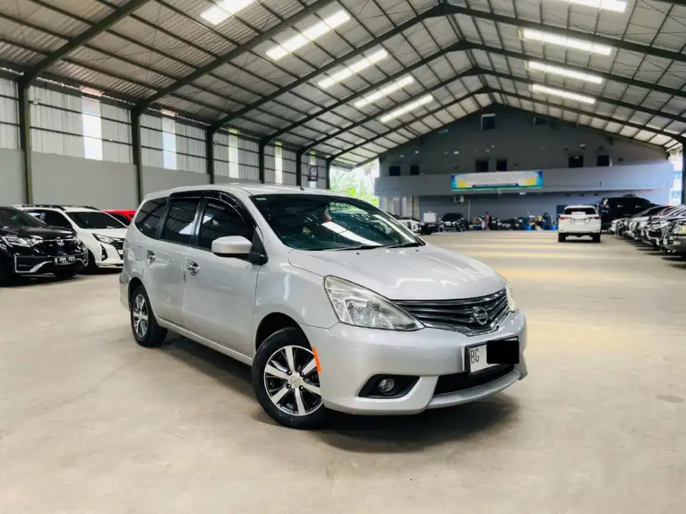 Nissan Grand Livina SV 2017 / 2018 MT Manual, Sangat terawat
