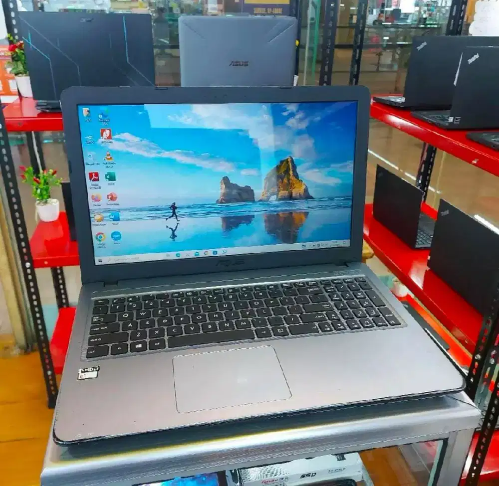Laptop ASUS X540Y