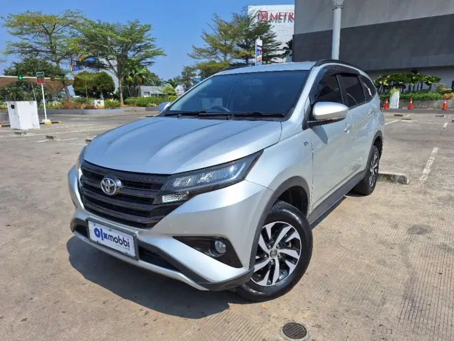 DP MURAH Toyota Rush 1.5 G Bensin-AT 2022 Silver C6BYT