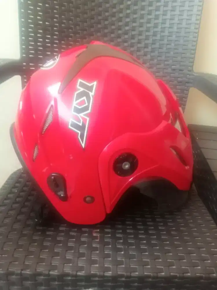KYT Venom RR red solid