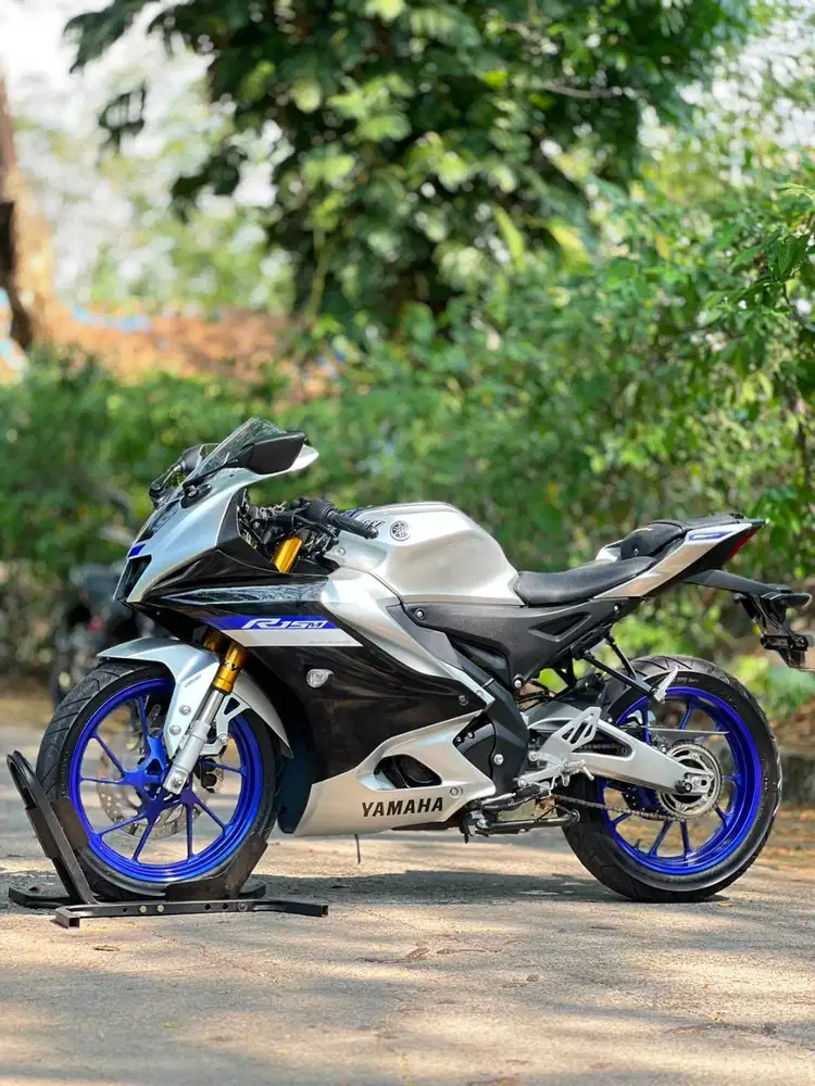 YAMAHA R15M ABS QS CONNECTED SILVER 2023 KM 2K SUPER MULUS