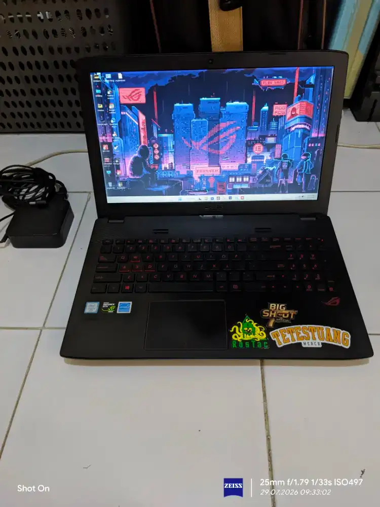 Laptop Asus Rog Gl552V i7 gen 6 ssd