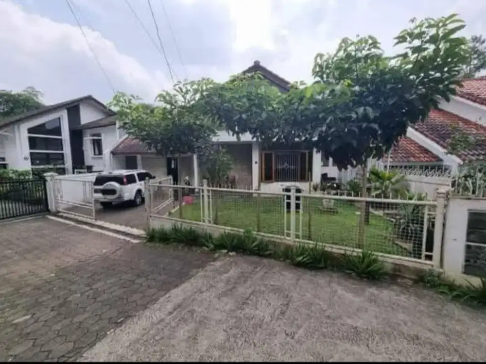 Rumah Murah Terawat Ciumbuleuit Bandung Utara