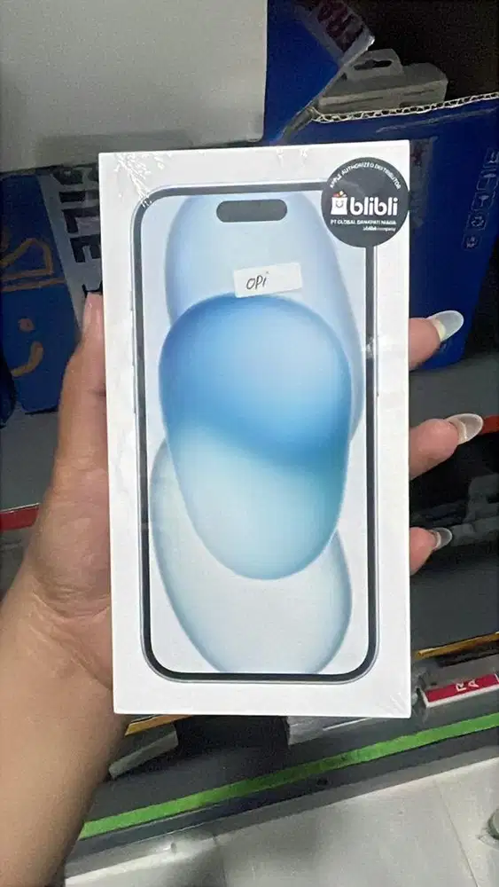 Iphone 15 128GB garansI resmi blibli