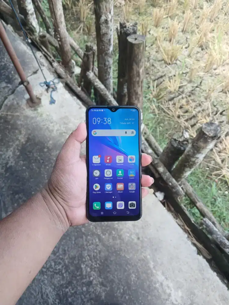 Vivo Y11 Ram 2/32 Gb, Kondisi Siap Pakai