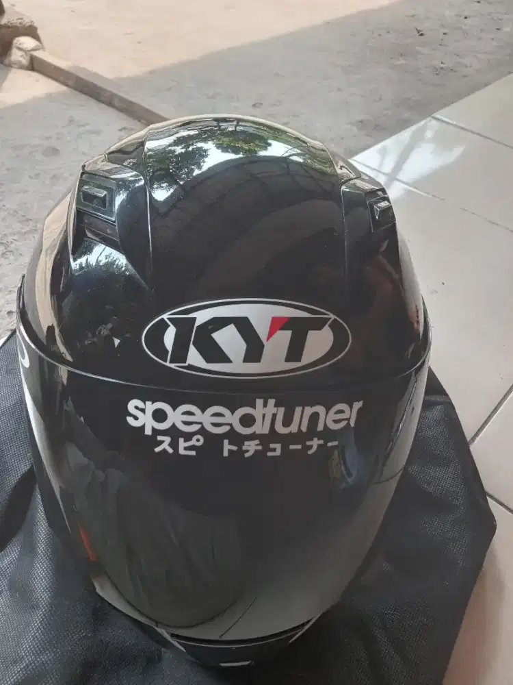 Jusl helm KYT R10