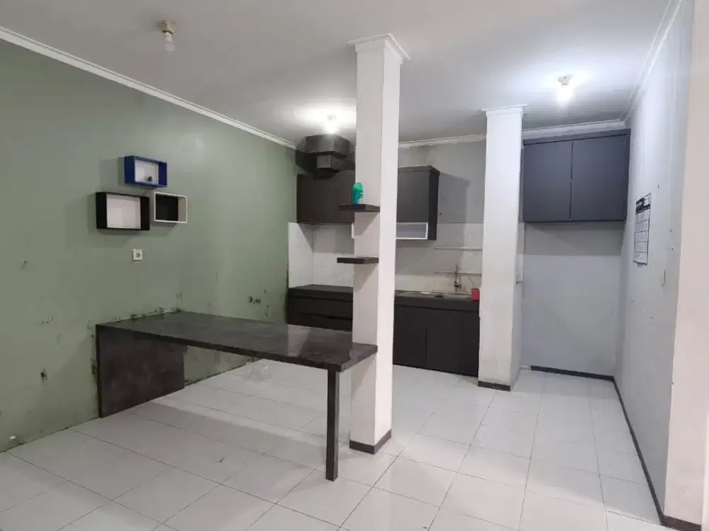 TERMURAH DIJUAL CEPAT RUMAH SEMI FURNISH 2 LANTAI KOMPLEK BUMI CEMPAKA ASRI PADALARANG