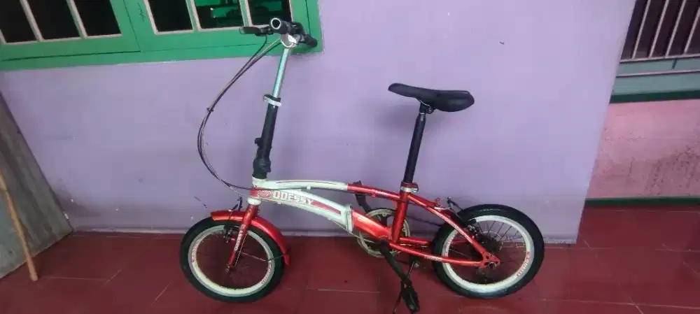 Sepeda lipat odessy 16