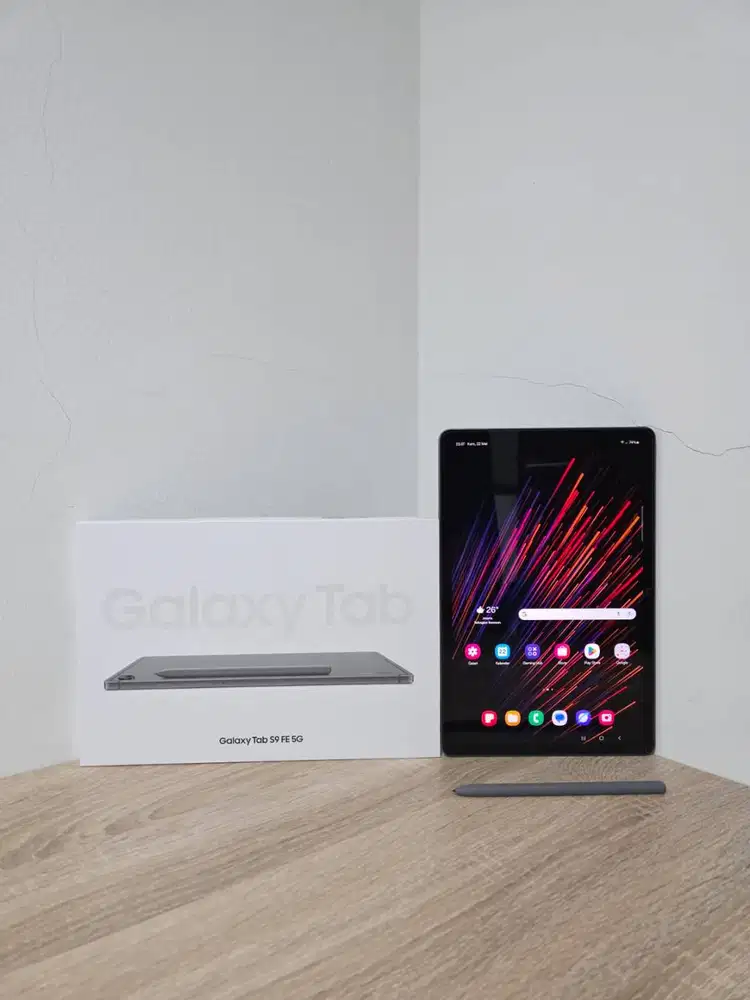 Samsung Galaxy Tab S9 FE 5G 6/128 SEIN Gray Cellular Fullset Mantap