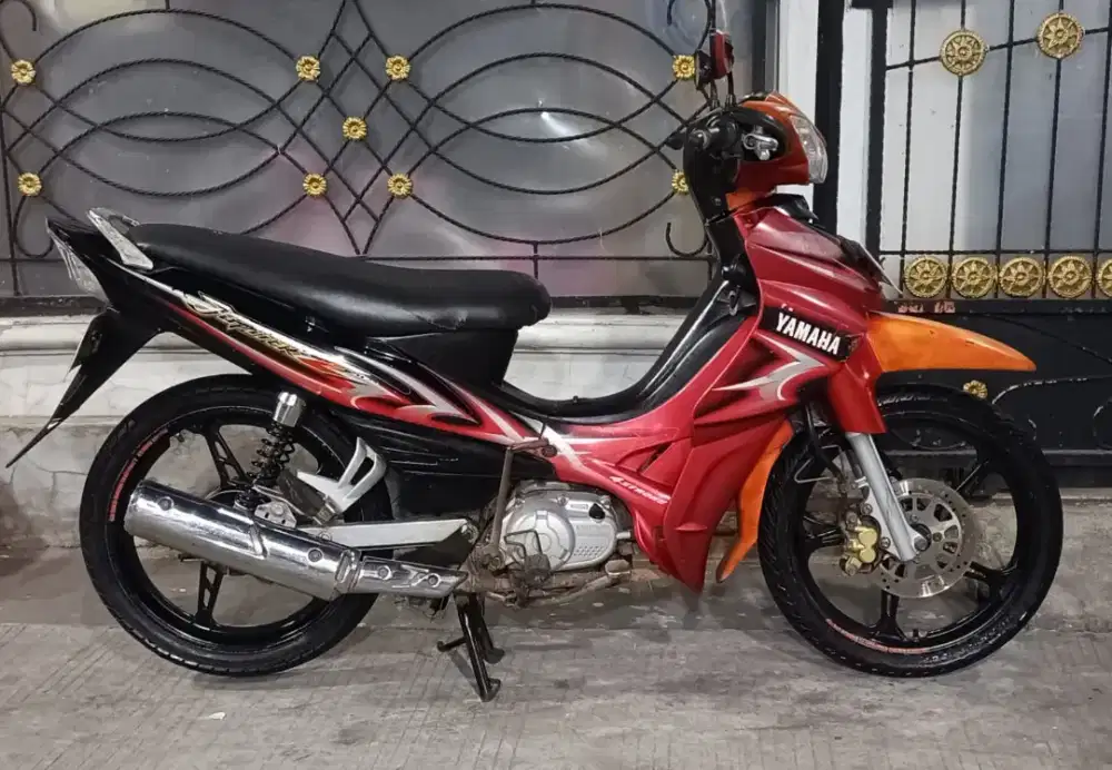 Jupiter Z Burhan 2006 mulus
