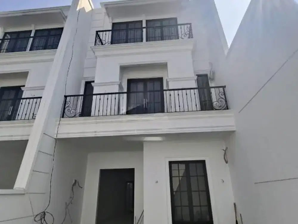Dijual rumah brand new di cluster mutiara ragunan, Jakarta Selatan