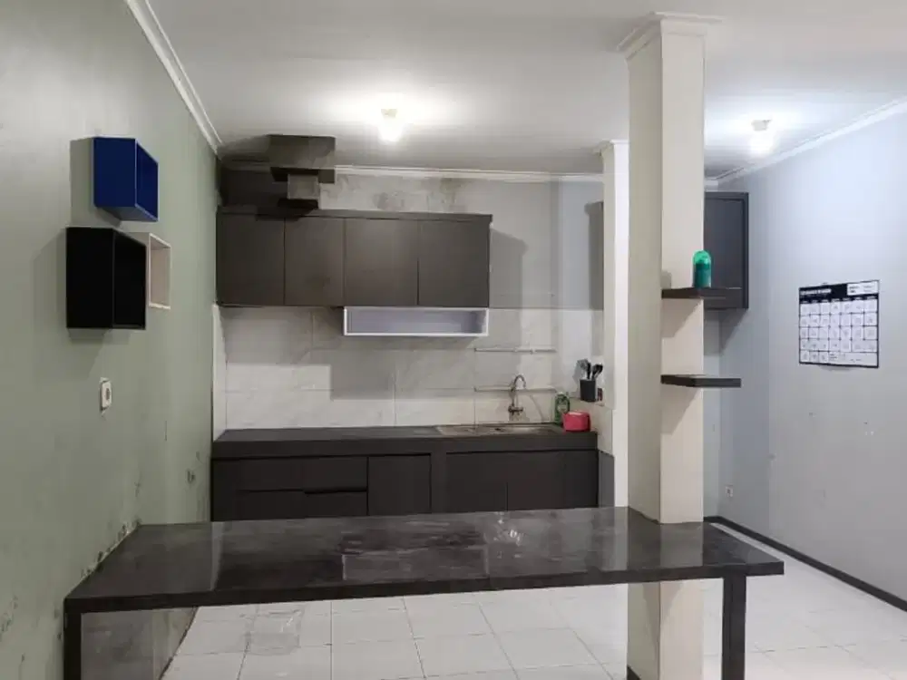 TERMURAH DIJUAL CEPAT RUMAH SEMI FURNISH 2 LANTAI DALAM KOMPLEK BUMI CEMPAKA ASRI PADALARANG