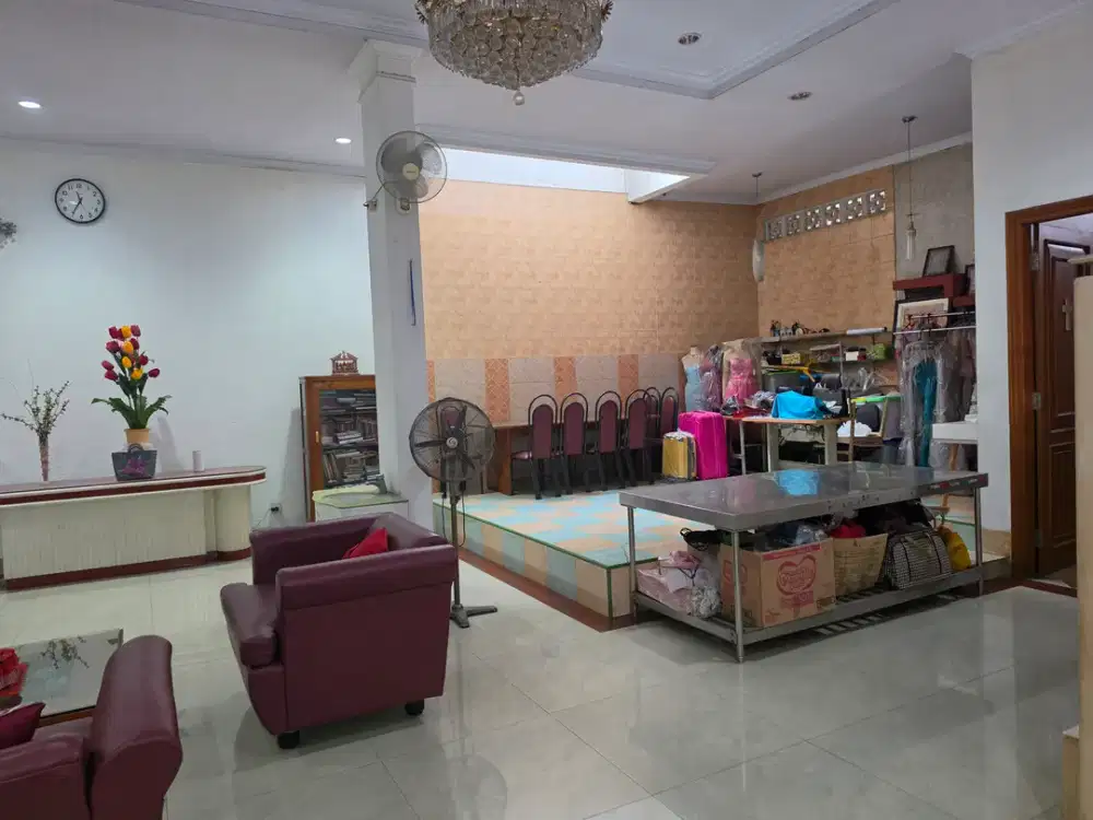 Dijual Rumah Raya Penggilingan