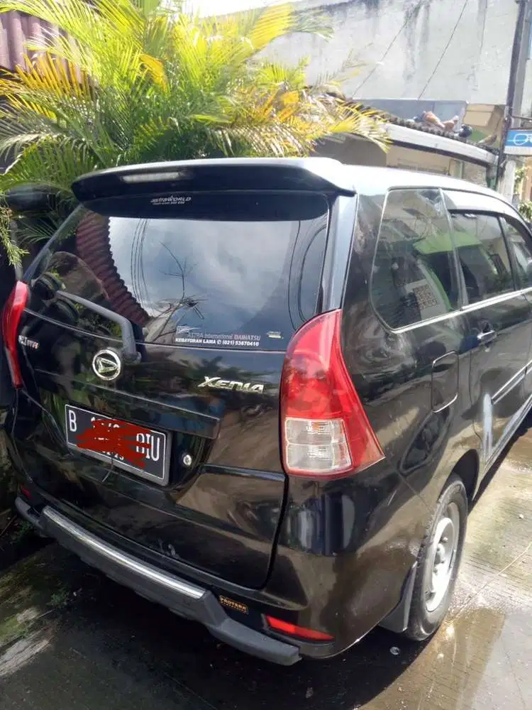 Daihatsu Xenia 2015 Bensin