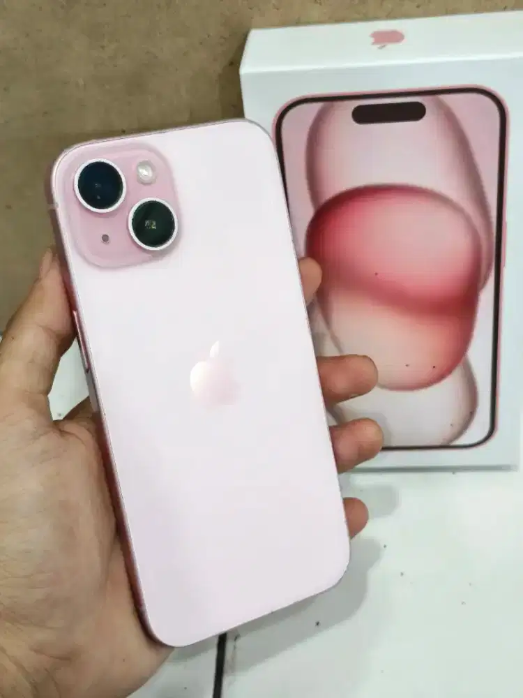 Iphone 15 128gb ibox pink fullset siap pakai