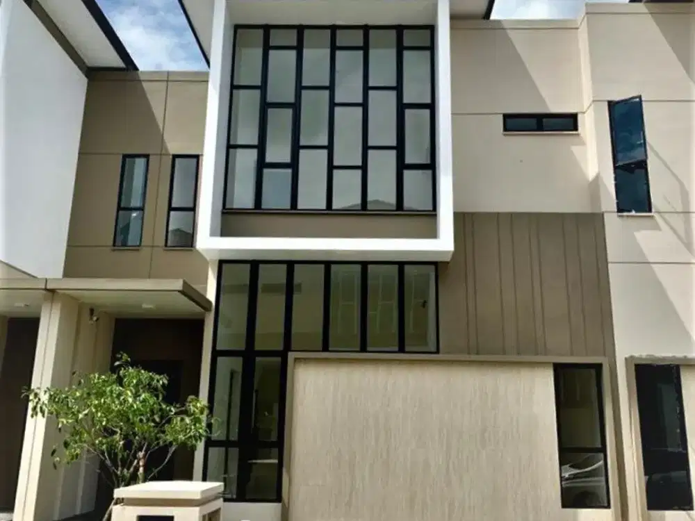 Rumah 2,5lt luas 9x17 153meter 4KT Cluster Matana Asya JGC Jakarta Garden City