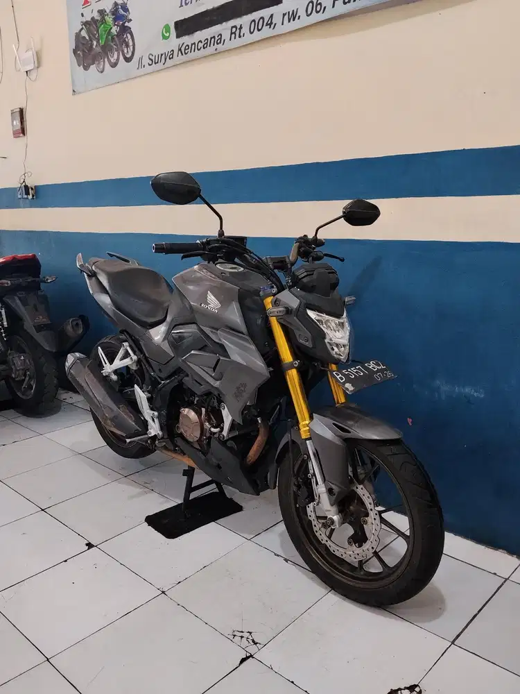 dijual honda cb 150R 2021 siap pakai