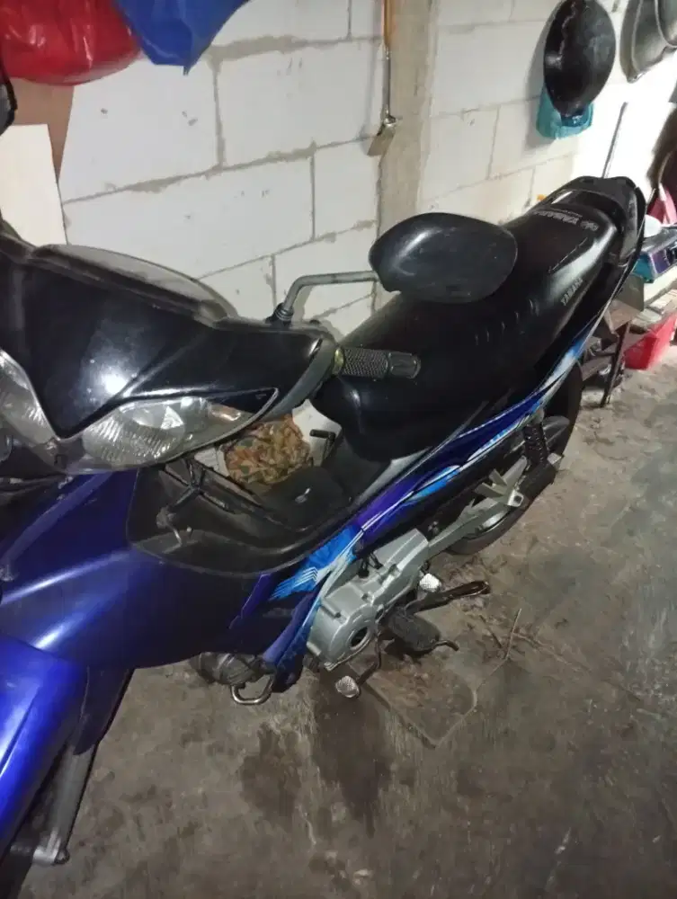 Jasa antar jemput pekerja/anak sekolah menggunakan motor pribadi