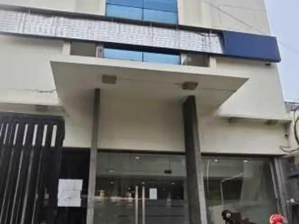 Disewakan Ruko Gandeng Bulevard Raya, 4Lantai, Strategis