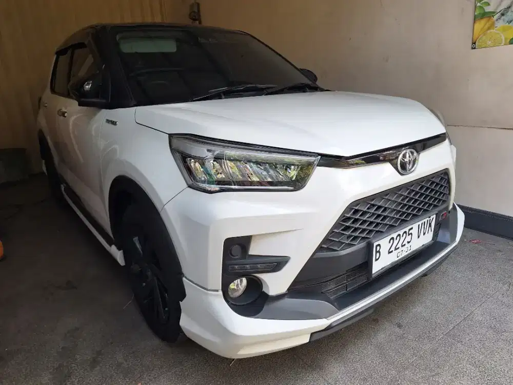 Raize GR Sport TSS Two Tone 2023 (harga cash)
