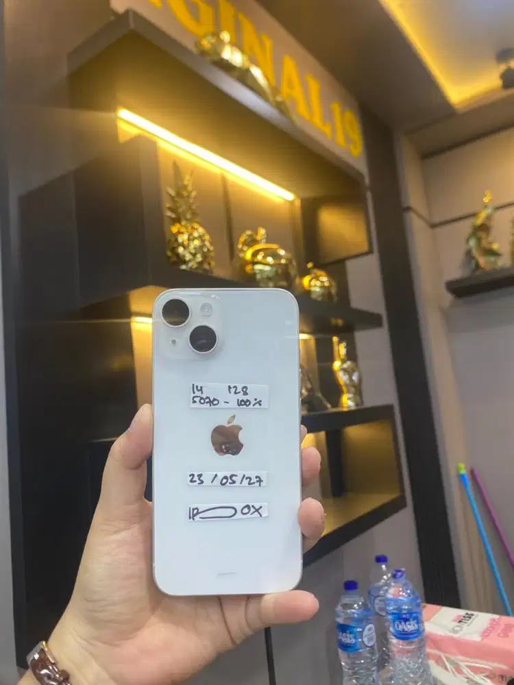 Iphone 14 basic 128gb white bh 100%
