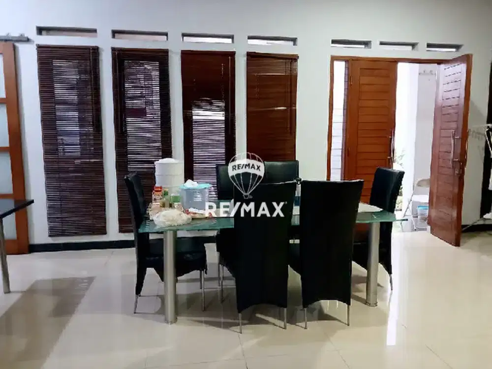 Rumah Luas Tanah: 250 m², 4KT & Apik Bekasi Barat – Dekat Pakuwon Mall, Akses Tol & LRT