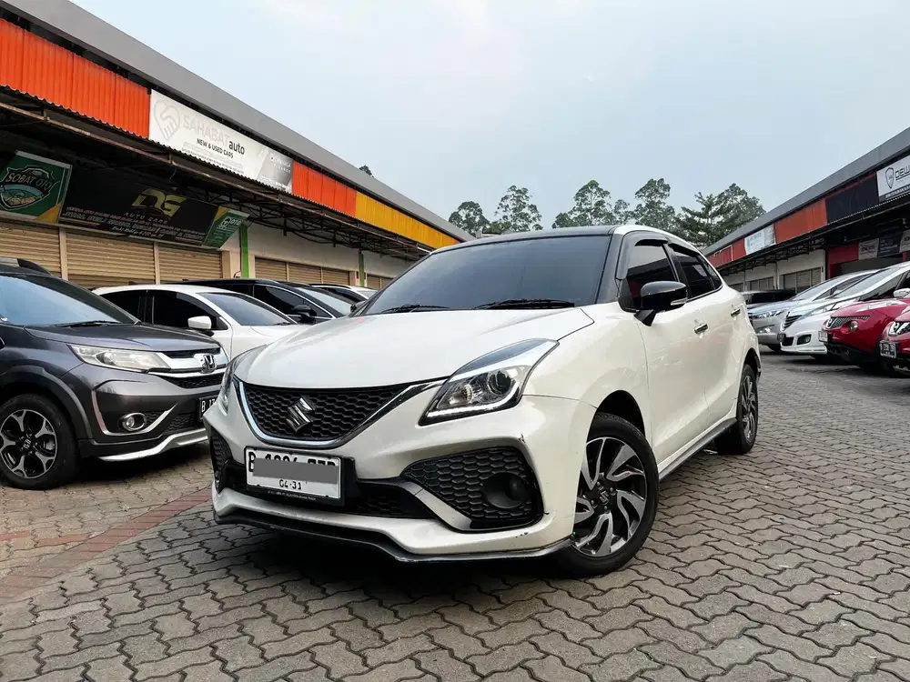 DP 8 JT SUZUKI BALENO HATCHBACK AT 2020 WHITE