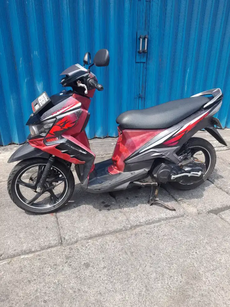 Yamaha Xeon 125 GT 2015