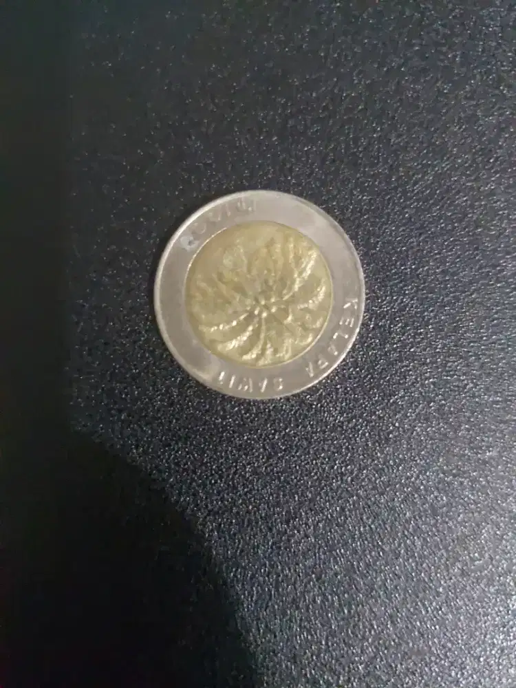 Uang koin Rp 1000