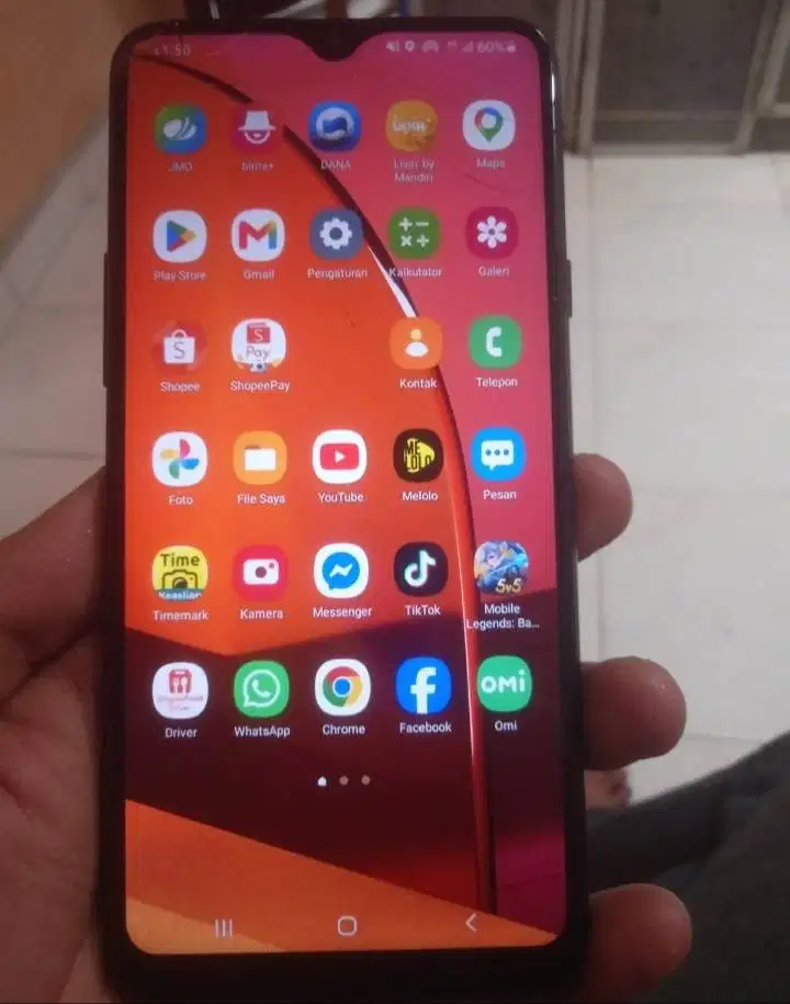 Samsung Galaxy A20s Ram 4/64 Carger Tepsi