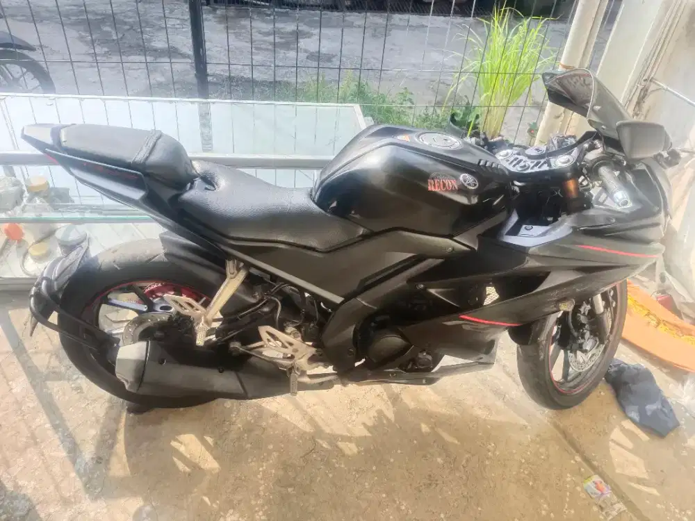R15 ss lengkap paiak 2019 plat 2024 b jakarta selatan