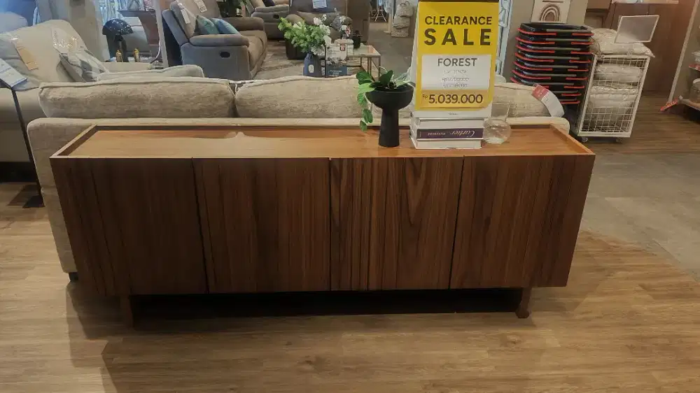 Promo clearance credenza