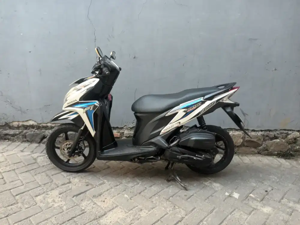 HONDA VARIO 125 KZR TAHUN 2012