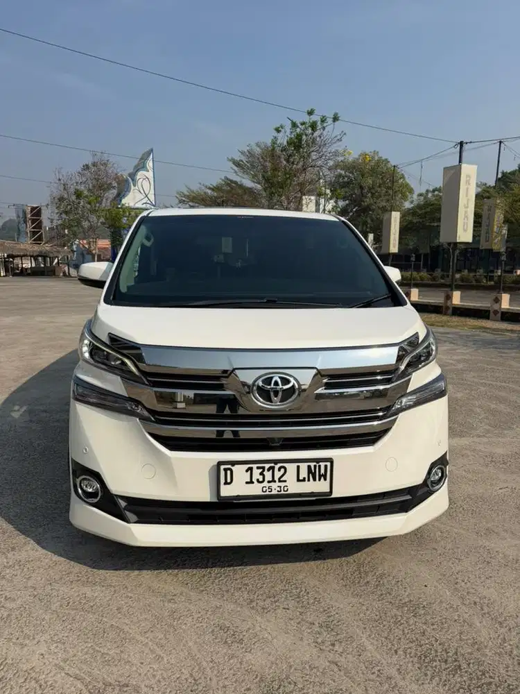 Toyota velfaier 2017